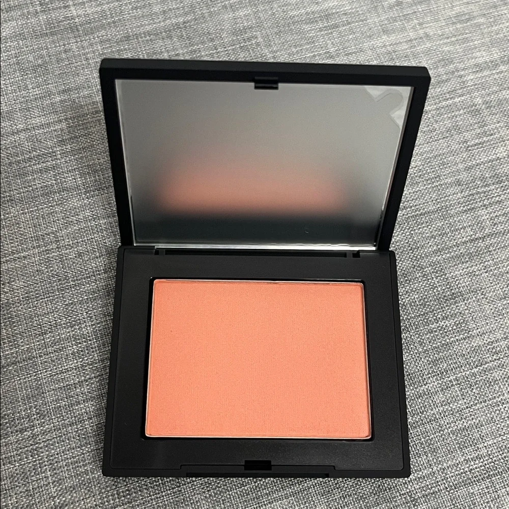 NWT- NARS Blush in color-Forbidden. - Picture 4 of 6
